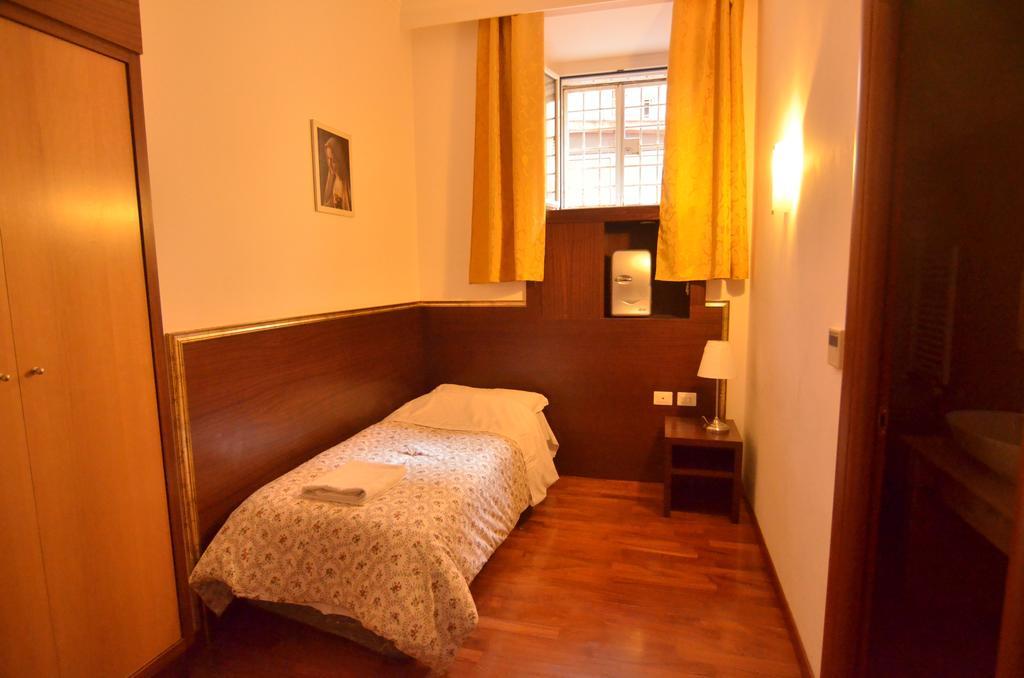 Bed and Breakfast Mille Fiori Rzym Pokój zdjęcie