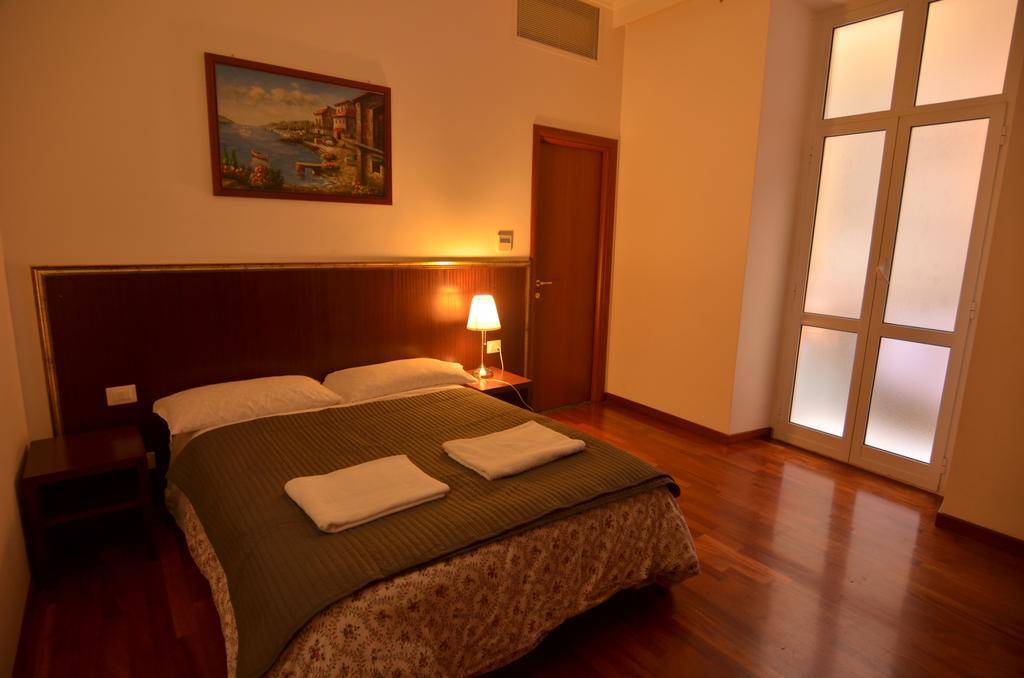 Bed and Breakfast Mille Fiori Rzym Pokój zdjęcie